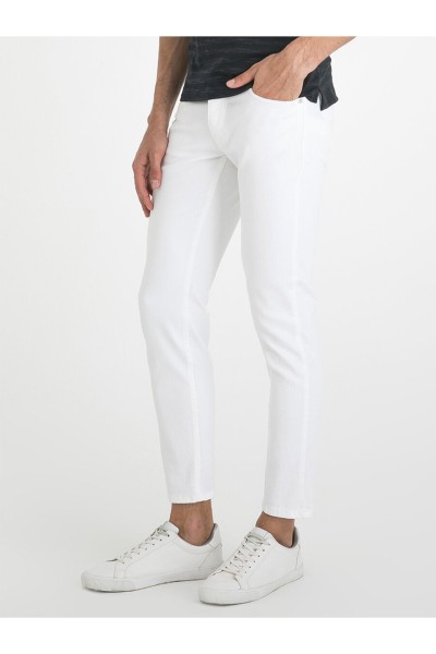 White Male jeans